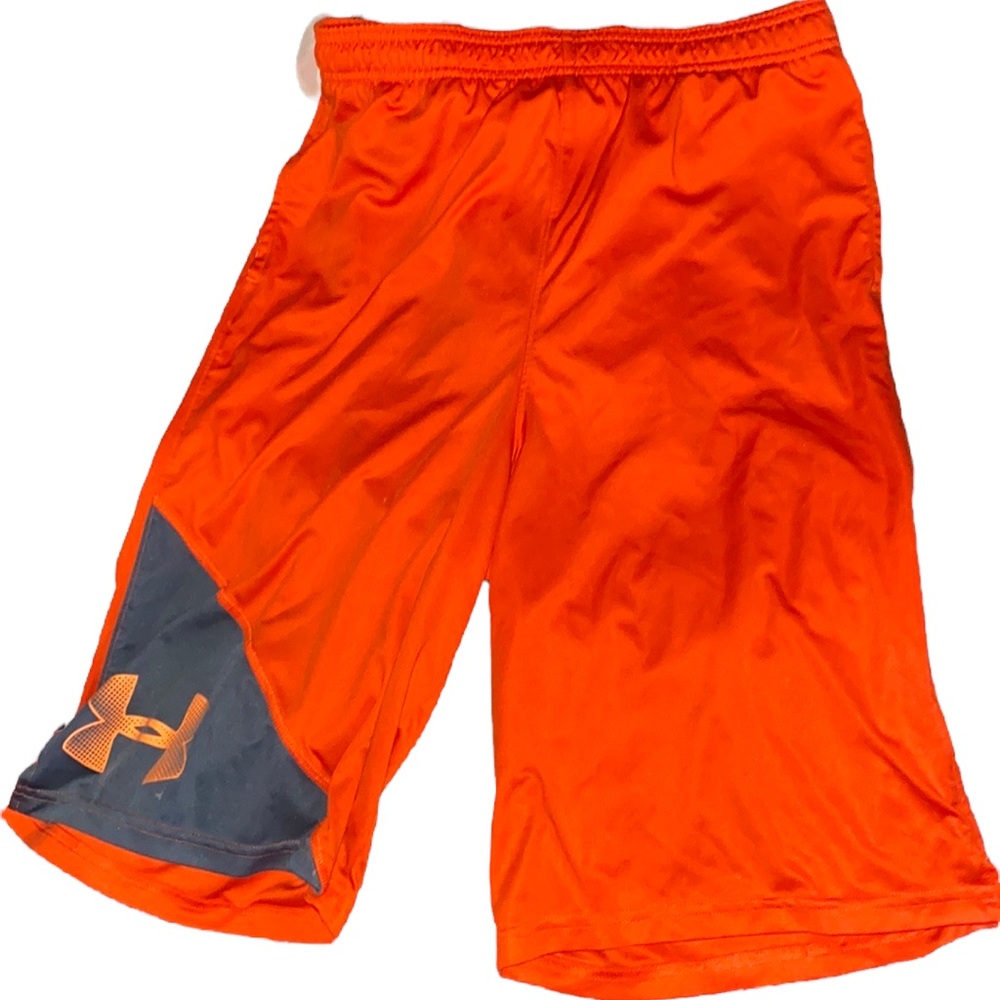 Youth XL UA shorts